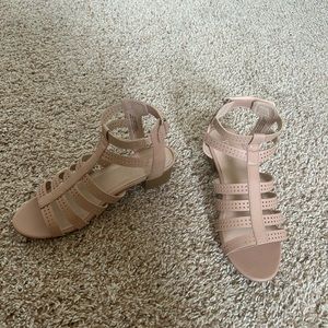 Girls Light Pink Open Toed Low Heels